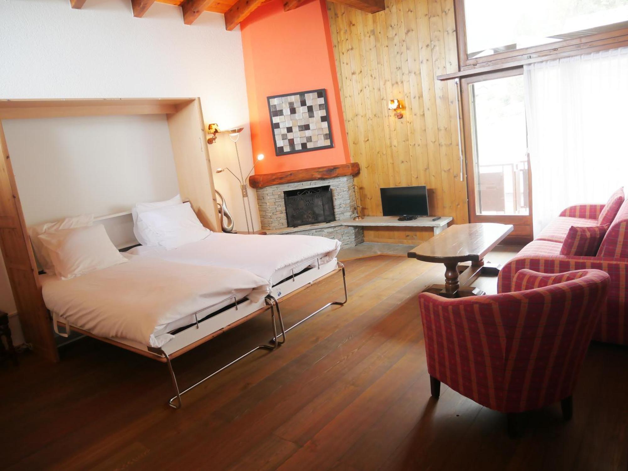 Between Boutique Hotel Chamoson Exterior photo